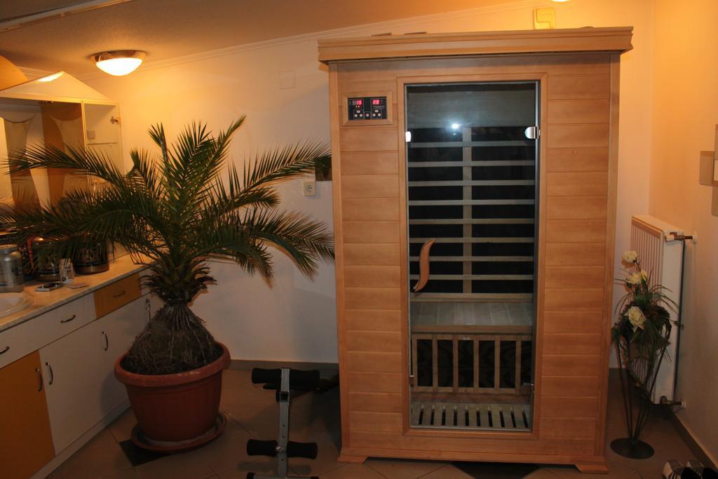 Apartamento Orient Relax Garden Keszthely Exterior foto